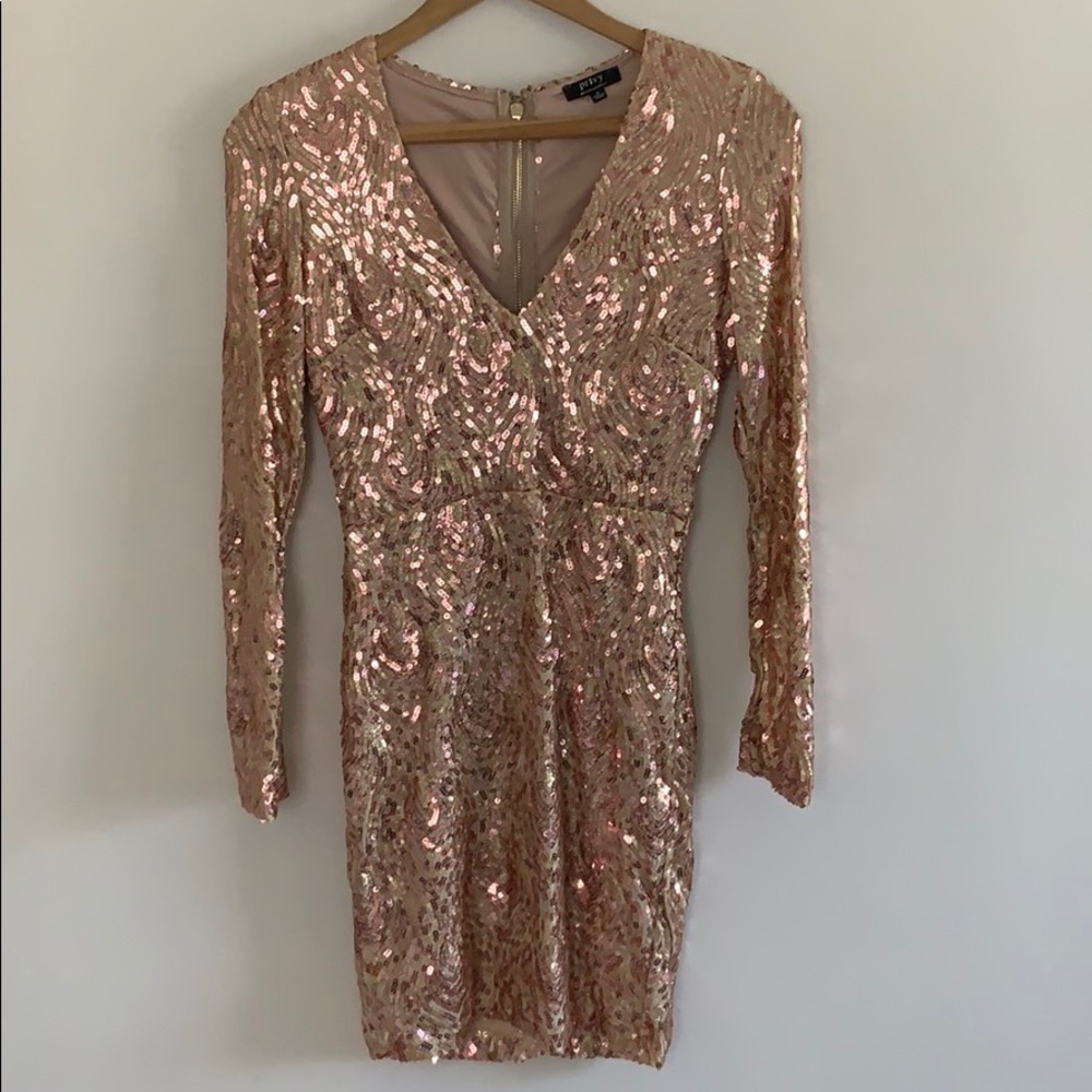 Bodycon Long Sleeve Sequins V Neck Dress